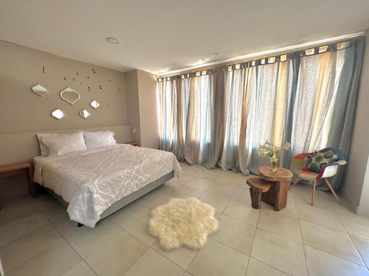 Suites Hermosas Cercanas A Todo 阿约拉港 外观 照片